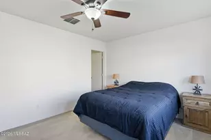 682 W Amber Sun Dr, Green Valley, AZ 85614 - Photo 16