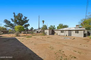 817 W Glenn St, Tucson, AZ 85705 - Photo 32