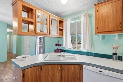 225 W Hawk Wy, Amado, AZ 85645 - Photo 18