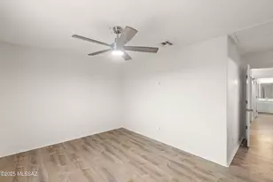 2125 N Jacamar Ln, Tucson, AZ 85745 - Photo 36