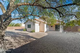 2125 N Jacamar Ln, Tucson, AZ 85745 - Photo 46