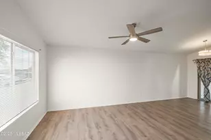 2125 N Jacamar Ln, Tucson, AZ 85745 - Photo 12