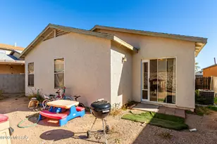 7374 S MESSALA Ct, Tucson, AZ 85746 - Photo 30