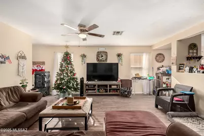 7374 S Messala Court, Tucson, AZ 85746 - Photo 8