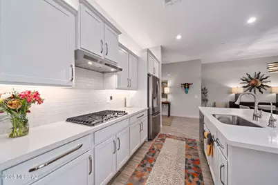 5436 W Beacon Hill Drive, Marana, AZ 85658 - Photo 8