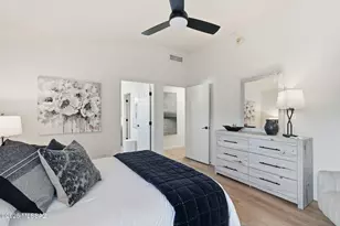 13941 N Trade Winds Way, Oro Valley, AZ 85755 - Photo 20