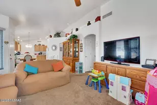 9091 N Ironwood Bluffs Ln, Tucson, AZ 85742 - Photo 10