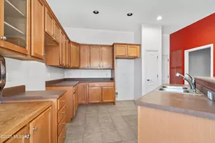 7649 S Pacific Willow Dr, Tucson, AZ 85747 - Photo 12