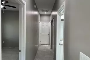 2581 E Pinal Vista, Tucson, AZ 85713 - Photo 32