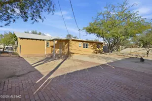 4766 E 17th St, Tucson, AZ 85711 - Photo 18