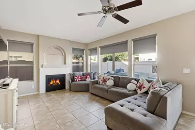 890 W Silver Hill Street, Tucson, AZ 85737 - Photo 8