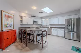 1645 N Indigo Dr, Tucson, AZ 85745 - Photo 2