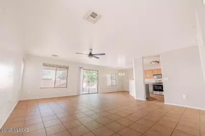 4059 E Angel Spirit Drive, Tucson, AZ 85756 - Photo 2