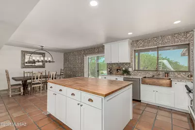 3901 N Smokey Topaz Lane, Tucson, AZ 85749 - Photo 14