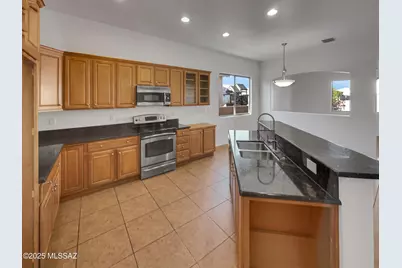 4251 E Shadow Branch Drive, Tucson, AZ 85756 - Photo 2
