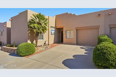 3801 S Camino Del Golfista, Green Valley, AZ 85614 - Photo 2