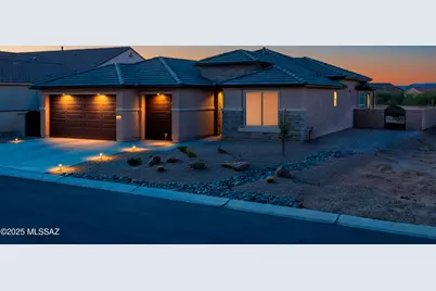 1915 N Banneker Lane, Green Valley, AZ 85614 - Photo 30