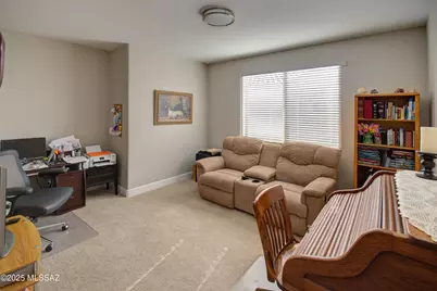 1915 N Banneker Lane, Green Valley, AZ 85614 - Photo 18