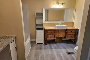 521 N Mountain View Rd, Benson, AZ 85602 - Photo 6