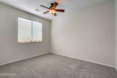 8592 N Western Juniper Terrace, Tucson, AZ 85743 - Photo 28