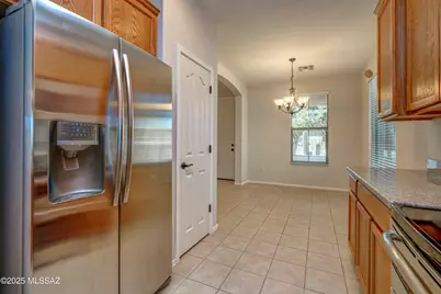 8592 N Western Juniper Terrace, Tucson, AZ 85743 - Photo 12