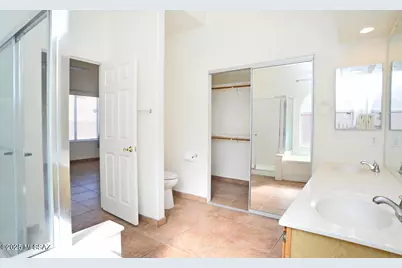 124 S Palace Gardens Drive, Tucson, AZ 85748 - Photo 36