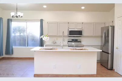 124 S Palace Gardens Drive, Tucson, AZ 85748 - Photo 20