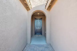 1310 E Paseo Arroyo Mayor, Tucson, AZ 85755 - Photo 2