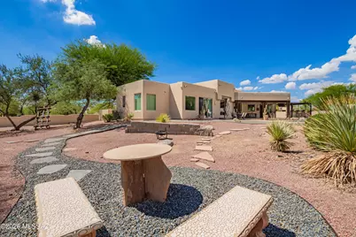 1043 W Saddlehorn Drive, Oro Valley, AZ 85704 - Photo 24