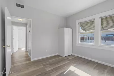 420 E Speedway Boulevard, Tucson, AZ 85705 - Photo 18
