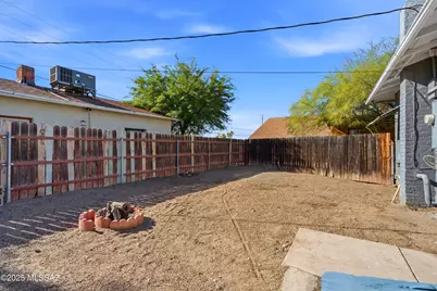 420 E Speedway Boulevard, Tucson, AZ 85705 - Photo 30