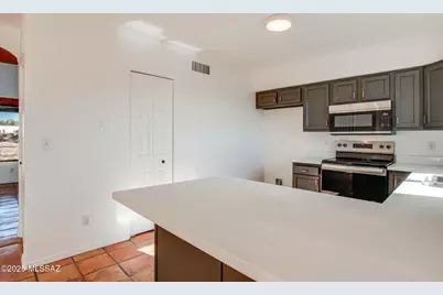 4037 W Isis Drive, Tucson, AZ 85741 - Photo 6