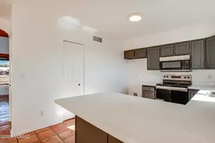 4037 W Isis Dr, Tucson, AZ 85741 - Photo 6