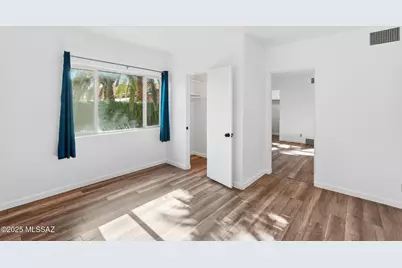 105 S Irving Avenue, Tucson, AZ 85711 - Photo 32