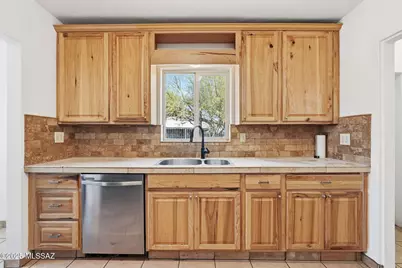 105 S Irving Avenue, Tucson, AZ 85711 - Photo 18