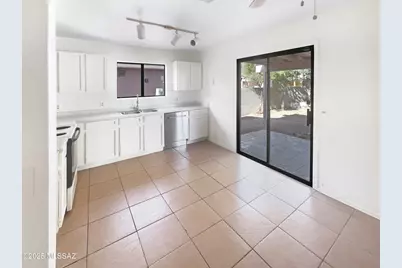 1624 W Mulholland Court, Tucson, AZ 85746 - Photo 10
