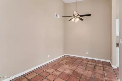 820 S Langley Avenue #205, Tucson, AZ 85710 - Photo 10