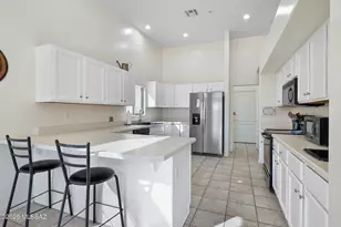 3445 S Abrego Dr, Green Valley, AZ 85614 - Photo 14