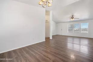 11745 S Kicking Horse Pl, Vail, AZ 85641 - Photo 12