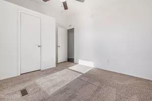 11745 S Kicking Horse Pl, Vail, AZ 85641 - Photo 36