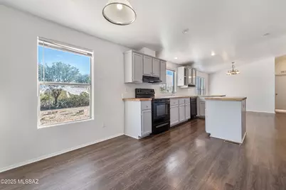 11745 S Kicking Horse Place, Vail, AZ 85641 - Photo 14