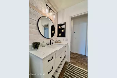 8000 W Mural Hill Drive, Tucson, AZ 85743 - Photo 22
