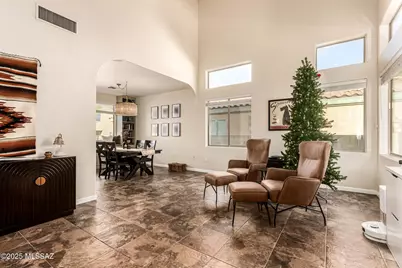 8022 S Fenway Drive, Tucson, AZ 85756 - Photo 2