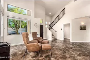 8022 S Fenway Dr, Tucson, AZ 85756 - Photo 2