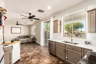 8022 S Fenway Dr, Tucson, AZ 85756 - Photo 12