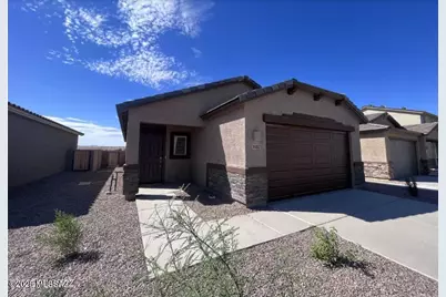 10457 Vandever Drive, Marana, AZ 85653 - Photo 2