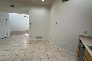 8435 N Hanks Pl, Tucson, AZ 85704 - Photo 14