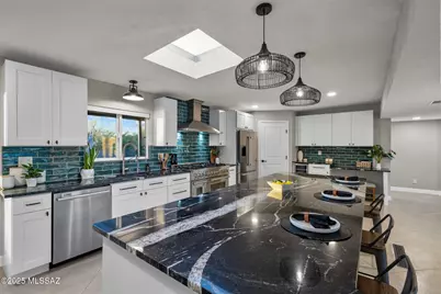 9340 E Paseo Tierra Verde, Tucson, AZ 85749 - Photo 6