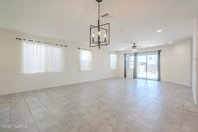 11267 S Weismann Drive, Vail, AZ 85641 - Photo 10