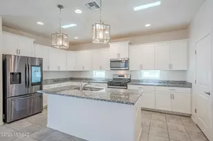 11267 S Weismann Dr, Vail, AZ 85641 - Photo 14